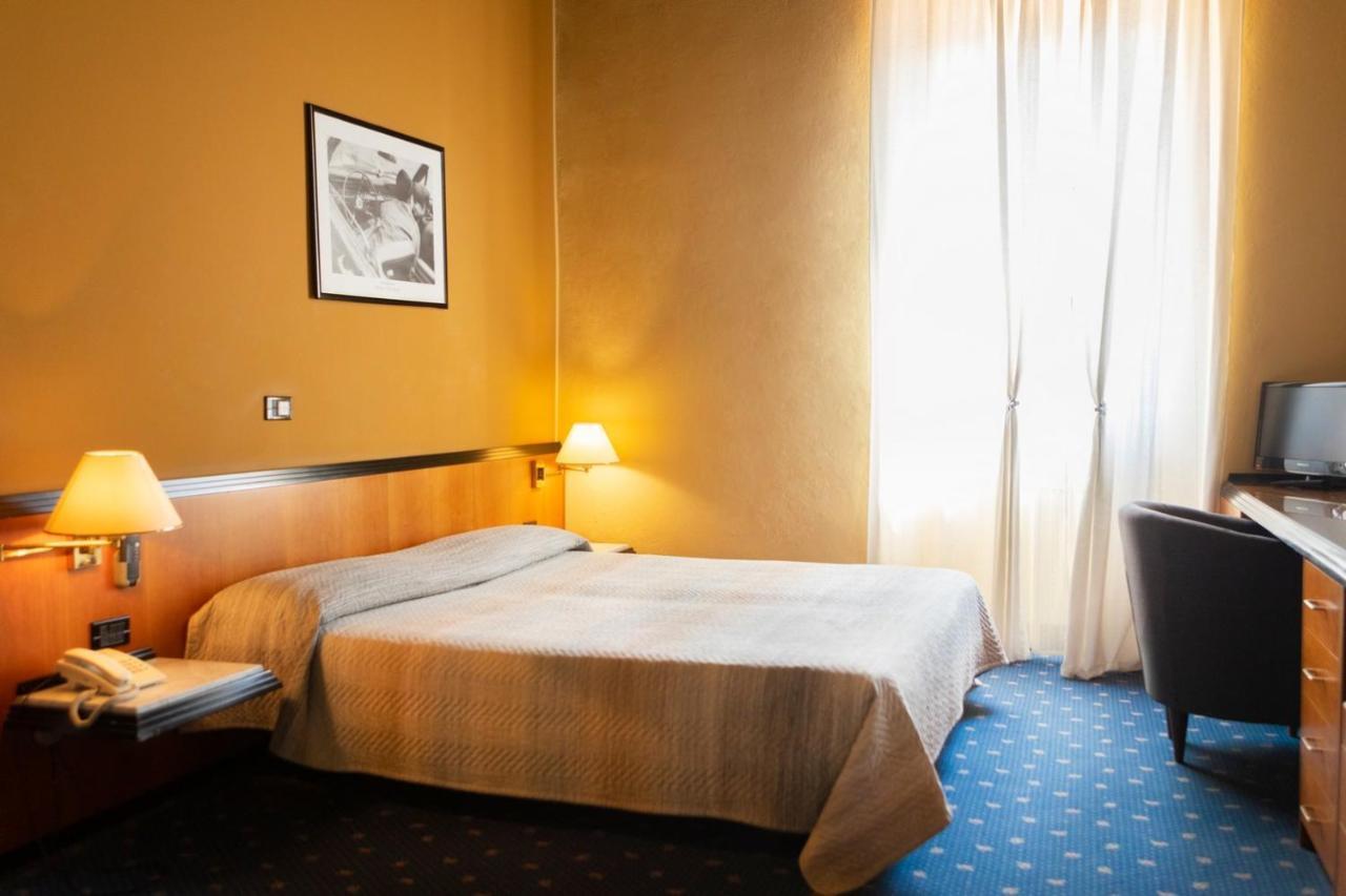 Hotel Milano Pool & Garden Salice Terme Eksteriør bilde